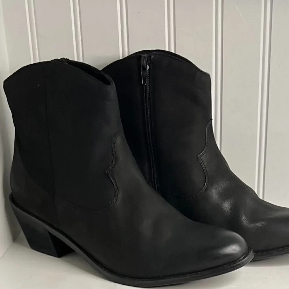 Seychelles Womens Under The Stars Nubuck Round Toe Ankle Boots Shoes Size 11